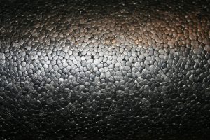 Schaumstoffrolle mit popkornartiger Oberfläche